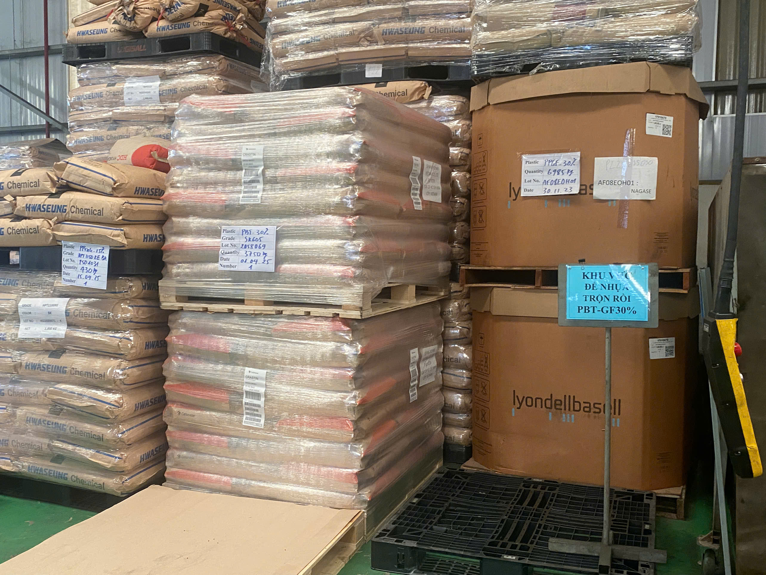 Raw material area 2.jpg